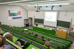 Hörsaal Hörsaal mit Publikum