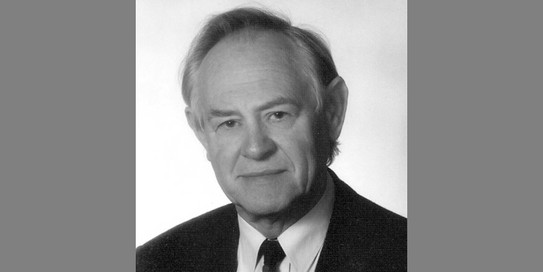 Portrait Heinz Schmidtkunz