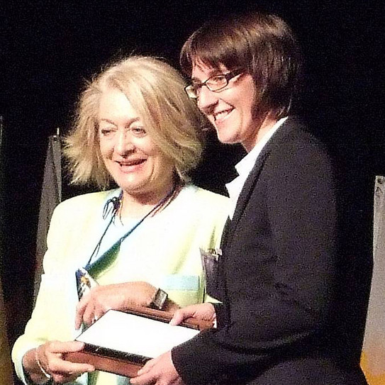 Preisübergabe Preisübergabe an Dr. Gessner