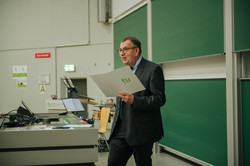 Portrait Felix Müller