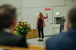 Portrait Shari Meichsner