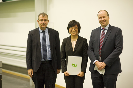 Preisverleihung Dr. Mimi Gao bei der Preisverleihung