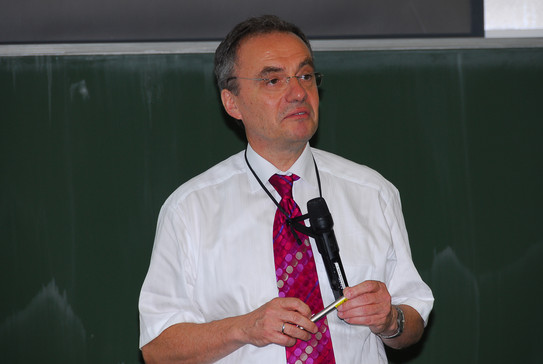 Portrait Hans-Wilhelm Engels Portrait Hans-Wilhelm Engels